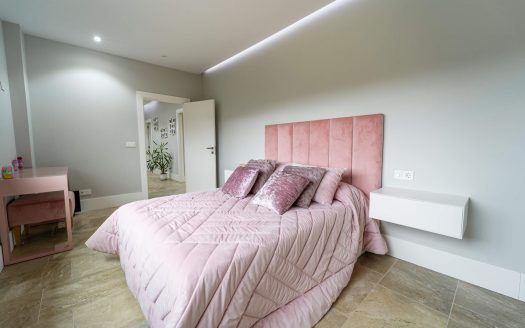 Independent house / chalet for sale – Capela Da Sagra