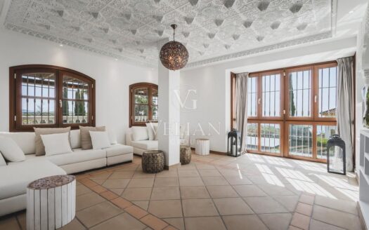 Chalets Independientes · Estepona