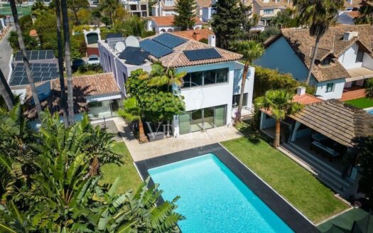 Chalets Independientes · Estepona