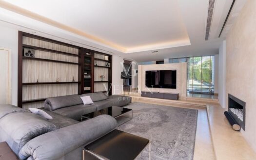 Chalets Independientes · Estepona