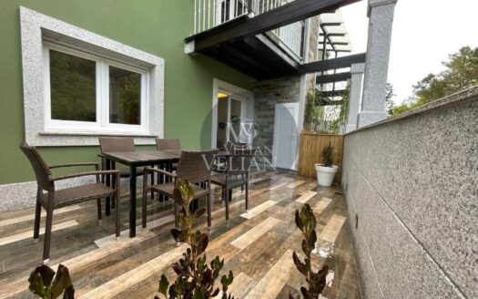 Chalets Independientes · Outes