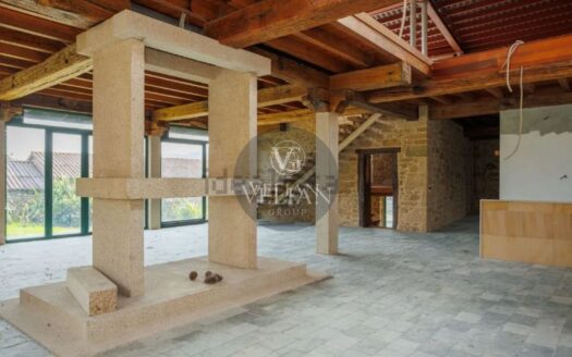 Chalets Independientes · Outes