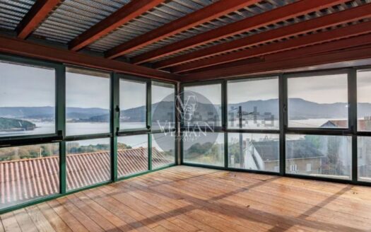 Chalets Independientes · Outes