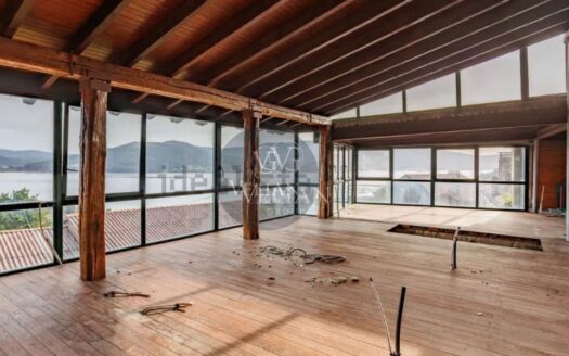 Chalets Independientes · Outes