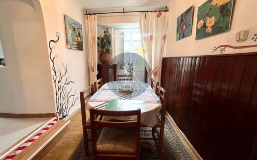 Chalets Independientes · Outes