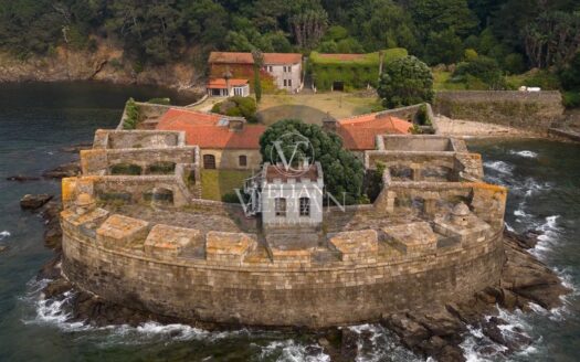 Casas · Cee