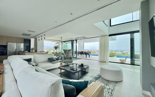 Chalets Independientes · Estepona
