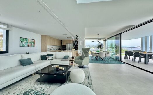Chalets Independientes · Estepona