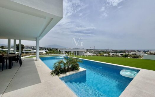 Chalets Independientes · Estepona