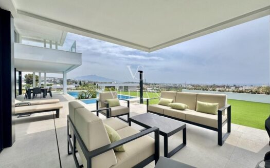 Chalets Independientes · Estepona
