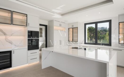 Chalets Independientes · Estepona