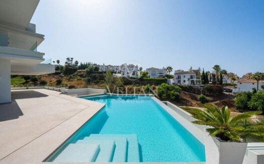 Chalets Independientes · Estepona