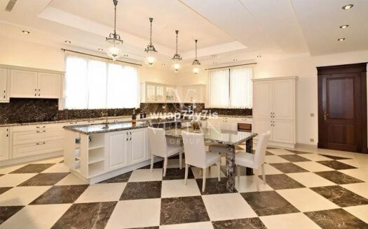 Chalets Independientes · Marbella