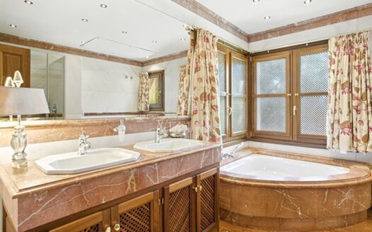 Chalets Independientes · Marbella