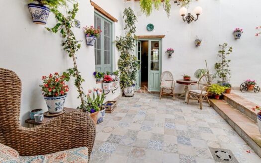 Chalets Independientes · Estepona