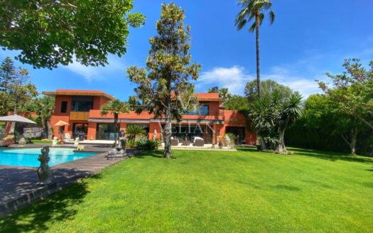 Chalets Independientes · Estepona