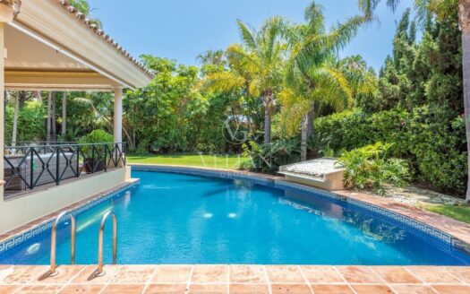 Chalets Independientes · Estepona