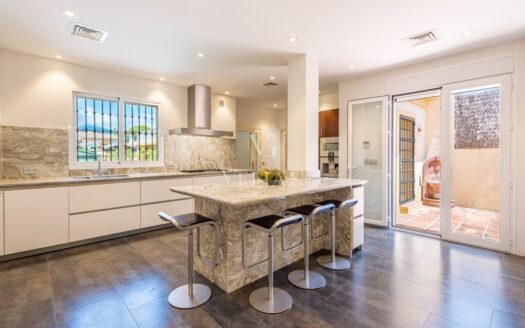 Chalets Independientes · Estepona