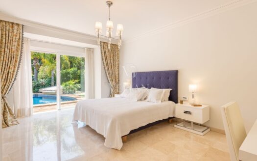 Chalets Independientes · Estepona