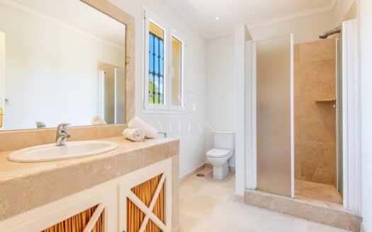 Chalets Independientes · Estepona