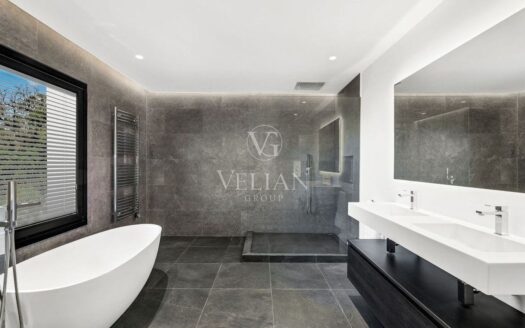 Chalets Independientes · Estepona
