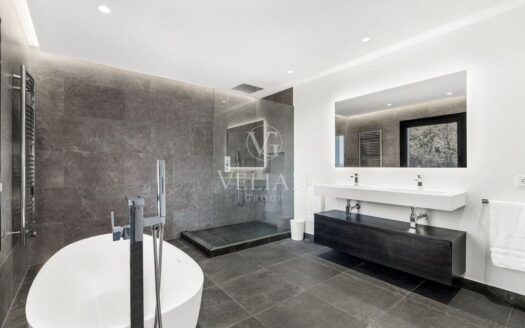 Chalets Independientes · Estepona