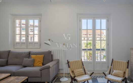 Vivienda con carácter y reforma integral, con vistas únicas a la Catedral