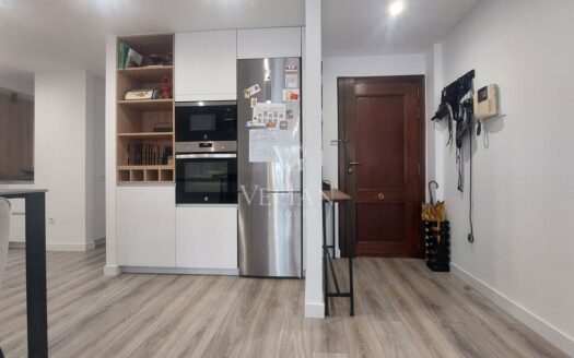 Piso reformado con terraza de 110 m² y garaje en el centro peatonal de Pontevedra