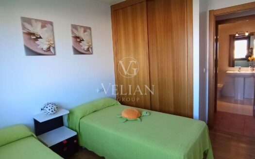 Apartamento en Illa de Arousa, listo para entrar a vivir o invertir