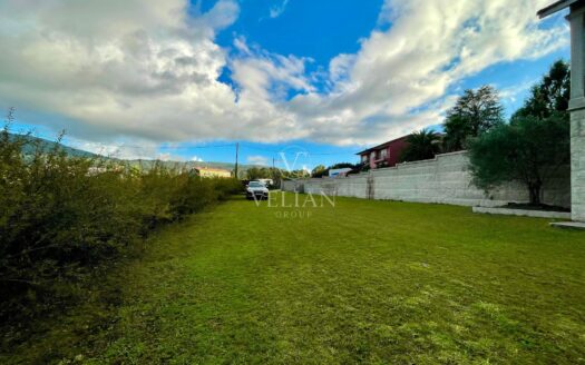Chalets Independientes · Barro