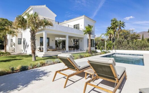 Chalets Independientes · Estepona