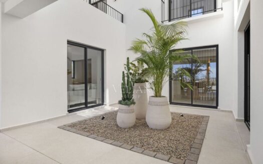 Chalets Independientes · Estepona