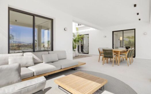 Chalets Independientes · Estepona