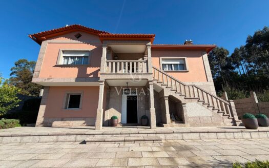 Chalets Independientes · Pontecesures