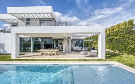 Chalets Independientes · Estepona