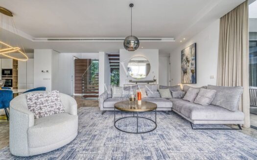 Chalets Independientes · Estepona