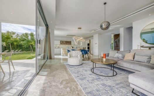 Chalets Independientes · Estepona