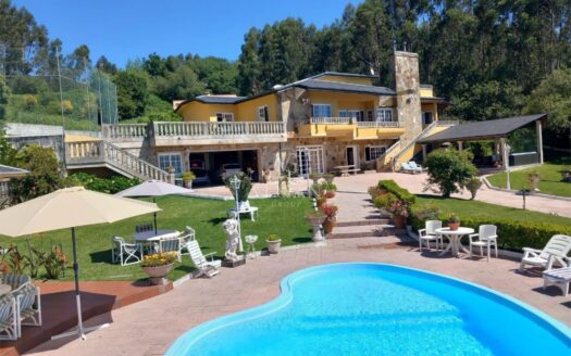 Chalets Independientes · Cangas