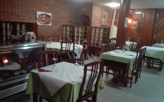 Chalets Independientes · Oleiros