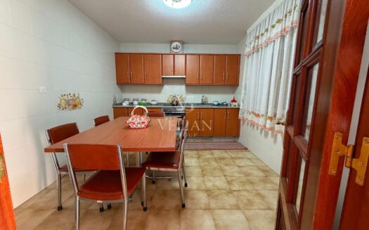 Chalets Independientes · Mesia