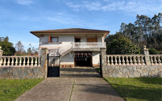 Chalets Independientes · Mesia