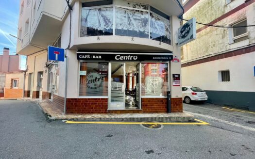 Locales Comerciales · Boiro