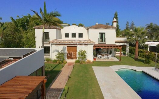 Chalets Independientes · Estepona