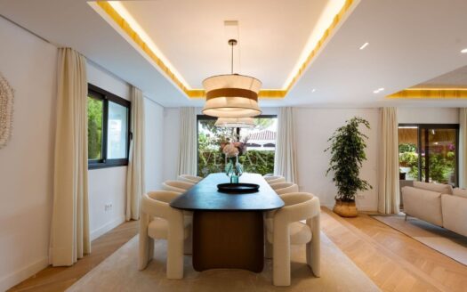Chalets Independientes · Estepona