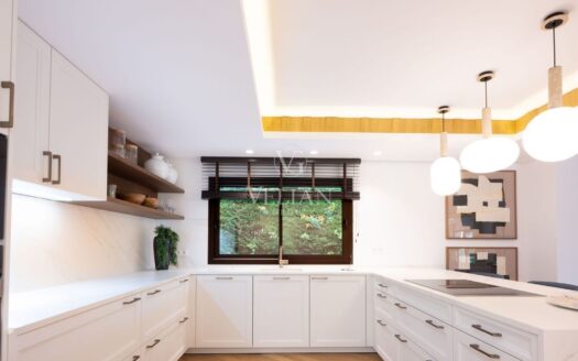 Chalets Independientes · Estepona