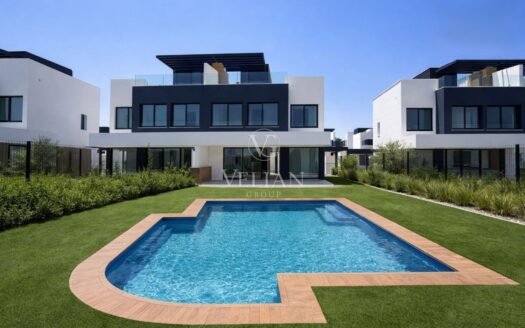 Chalets Independientes · Estepona