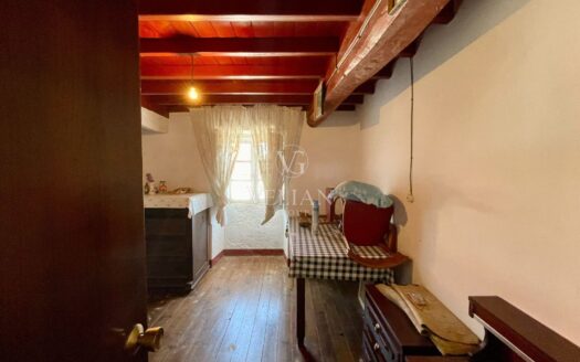 Chalets Independientes · Outes