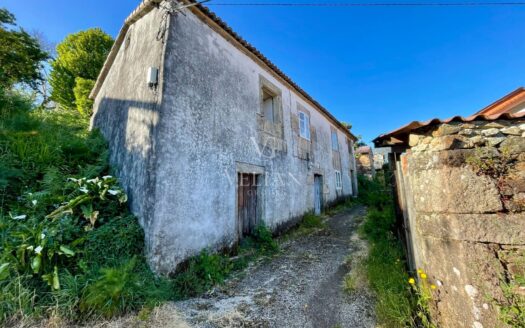 Chalets Independientes · Outes