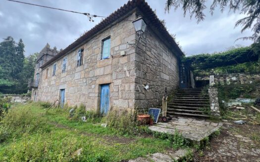 Chalets Independientes · Meis