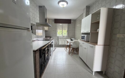 Pareados · Santiago De Compostela